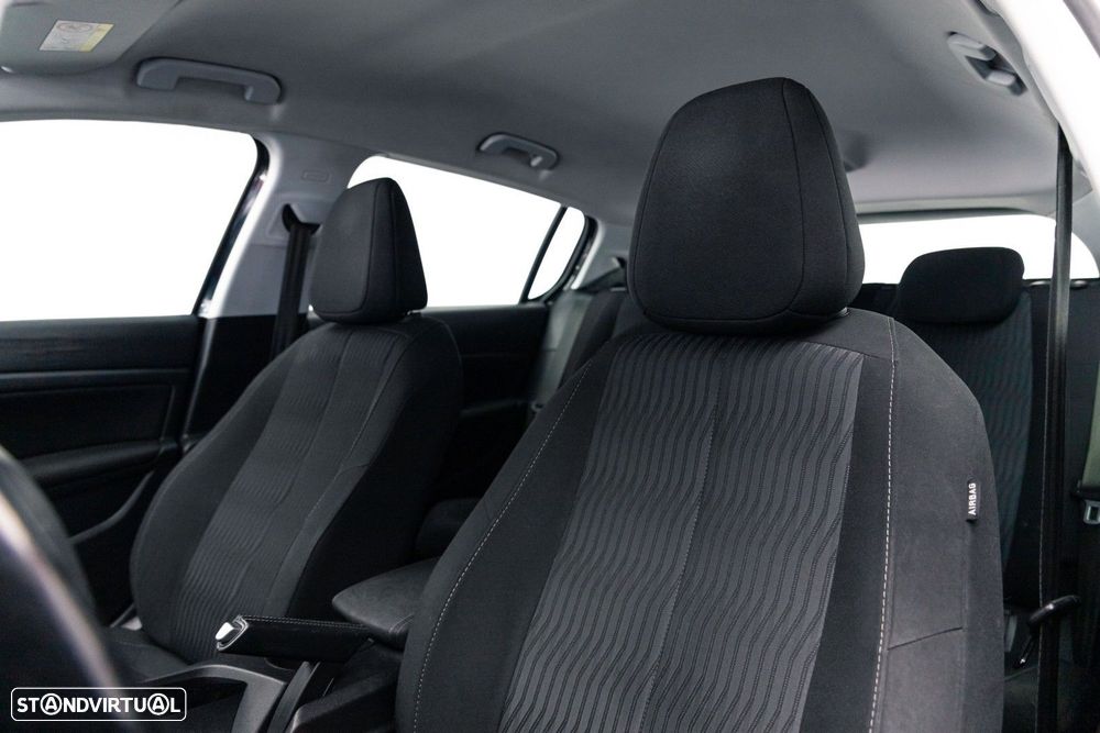 Peugeot 308 1.6 BlueHDi Allure - 18