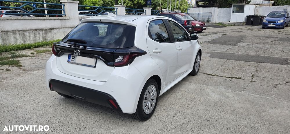 Toyota Yaris 1.0 L Eco - 7