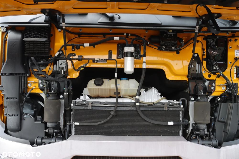 Renault T480/13 L MOTOR/ FRANCJA STAN IDEALNY EURO 6 - 18