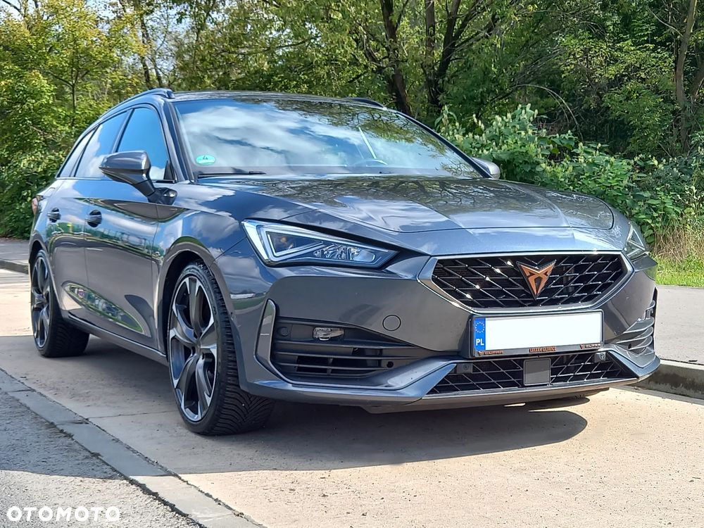 Cupra Leon Sportstourer 2.0 TSI 4Drive DSG VZ - 3