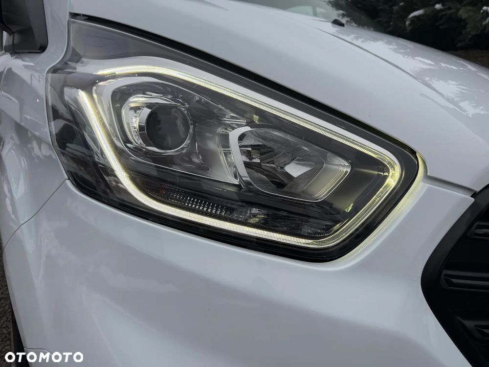 Ford Transit Custom Lift L2H1 2.0Tdci  2018r Klima Kamera Esp Euro 6 Pdc Przod Tyl Oryginalny  Led Tempomat Skórzana Kierownica Furgon Blaszak - 32