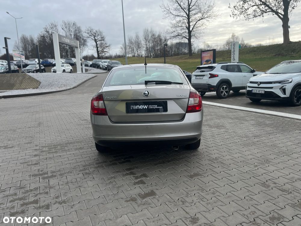 Skoda RAPID 1.0 TSI Active - 4