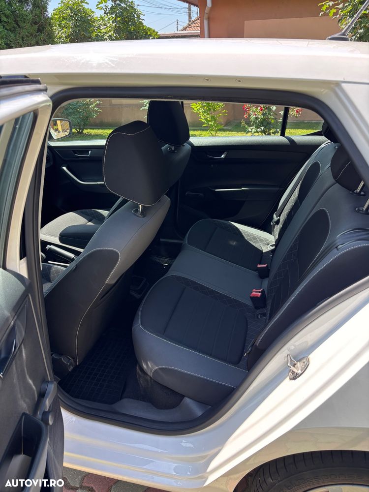 Skoda Fabia 1.0 TSI 95 CP Ambition - 10