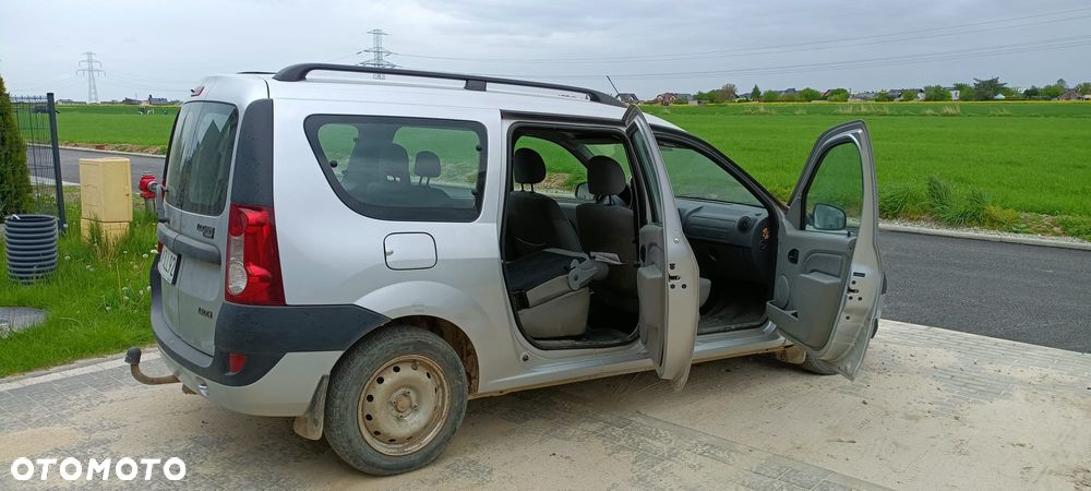 Dacia Logan - 3