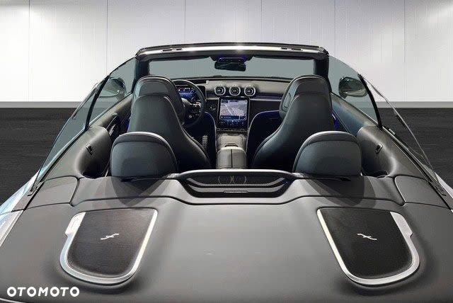 Mercedes-Benz CLE Mercedes-AMG 53 4M+ AMG S.SHIFT TCT 9G - 8
