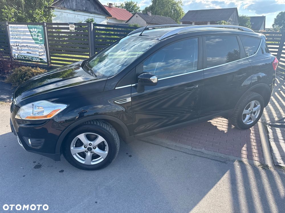 Ford Kuga 2.5 4x4 Titanium - 1
