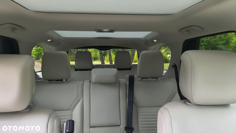 Land Rover Discovery 2.0 P300 - 10