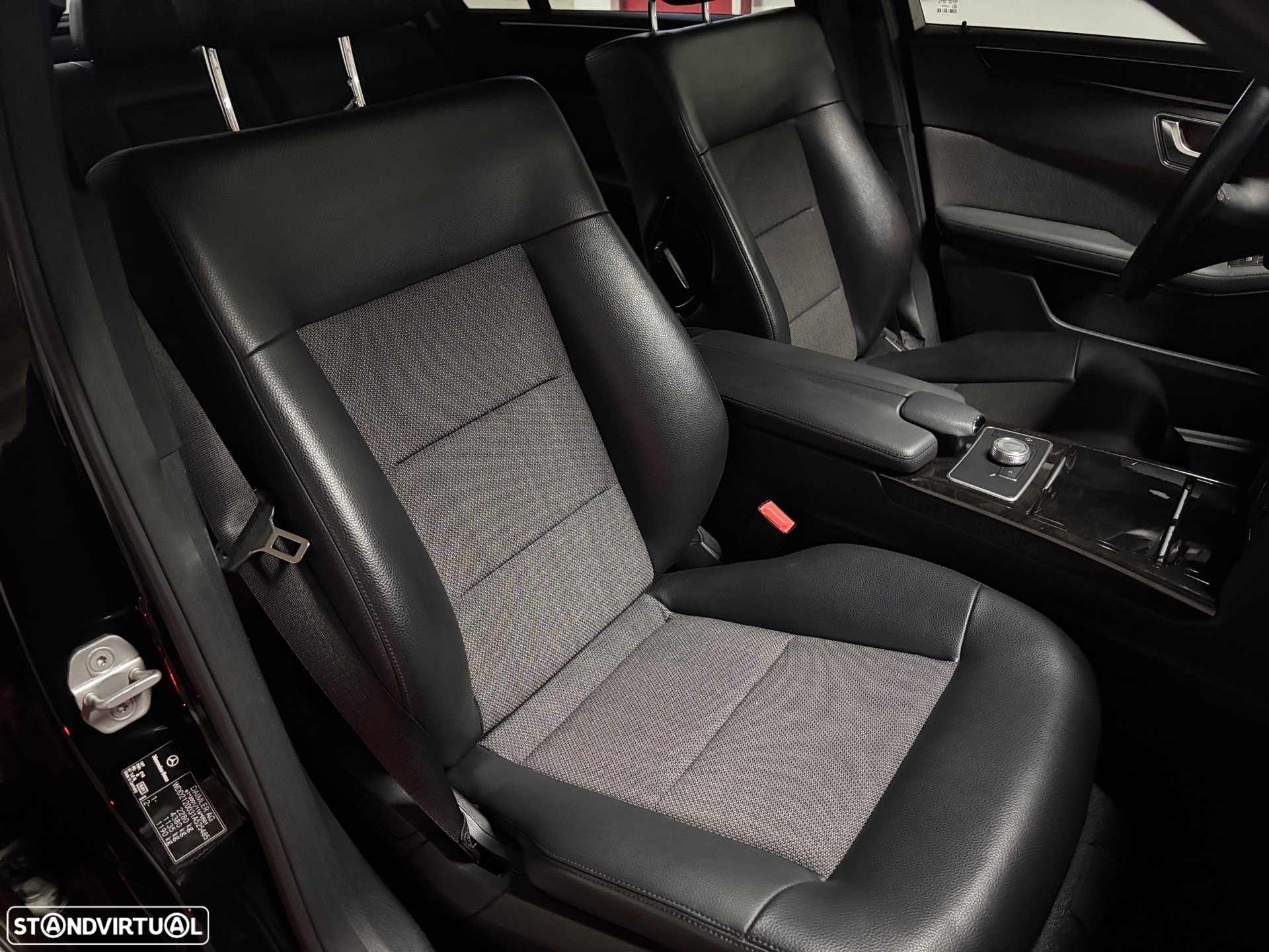 Mercedes-Benz E 250 CDi Avantgarde BlueEfficiency Auto. - 16