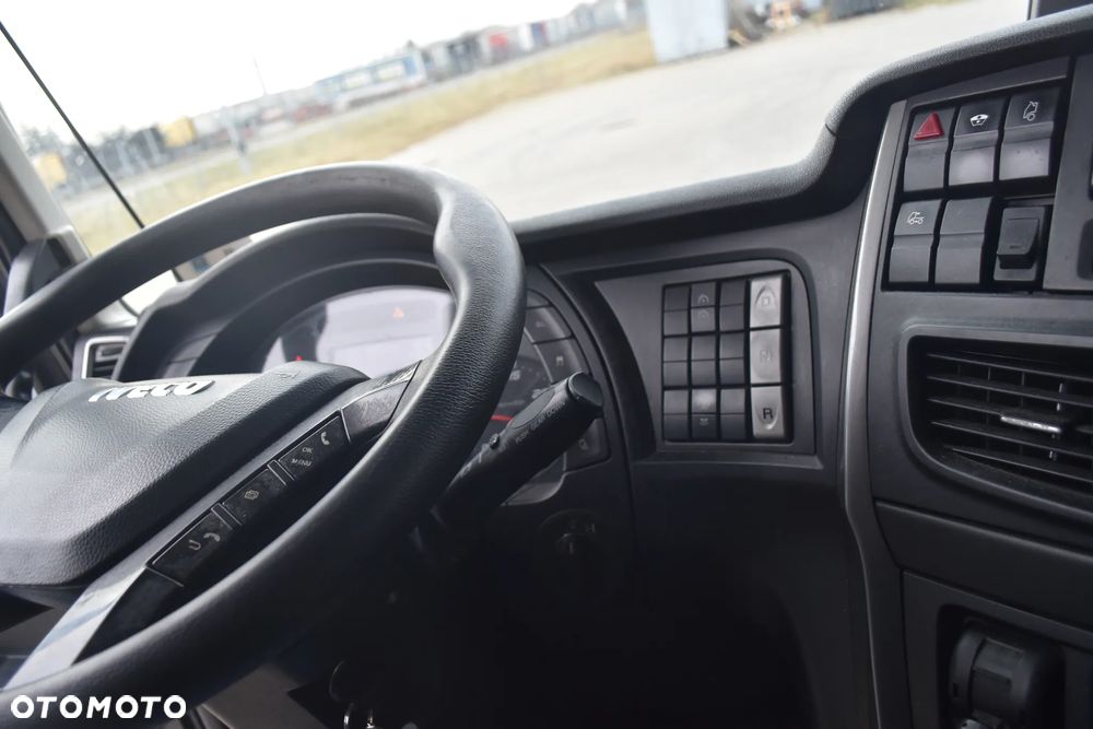 Iveco Stralis - 18