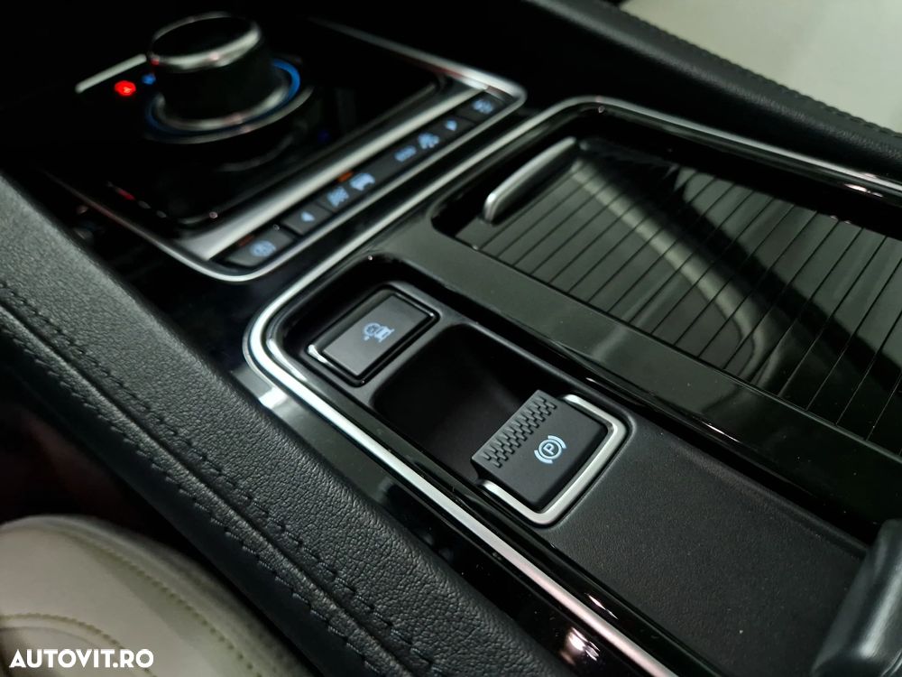 Jaguar F-Pace 20d AWD Aut. Prestige - 17