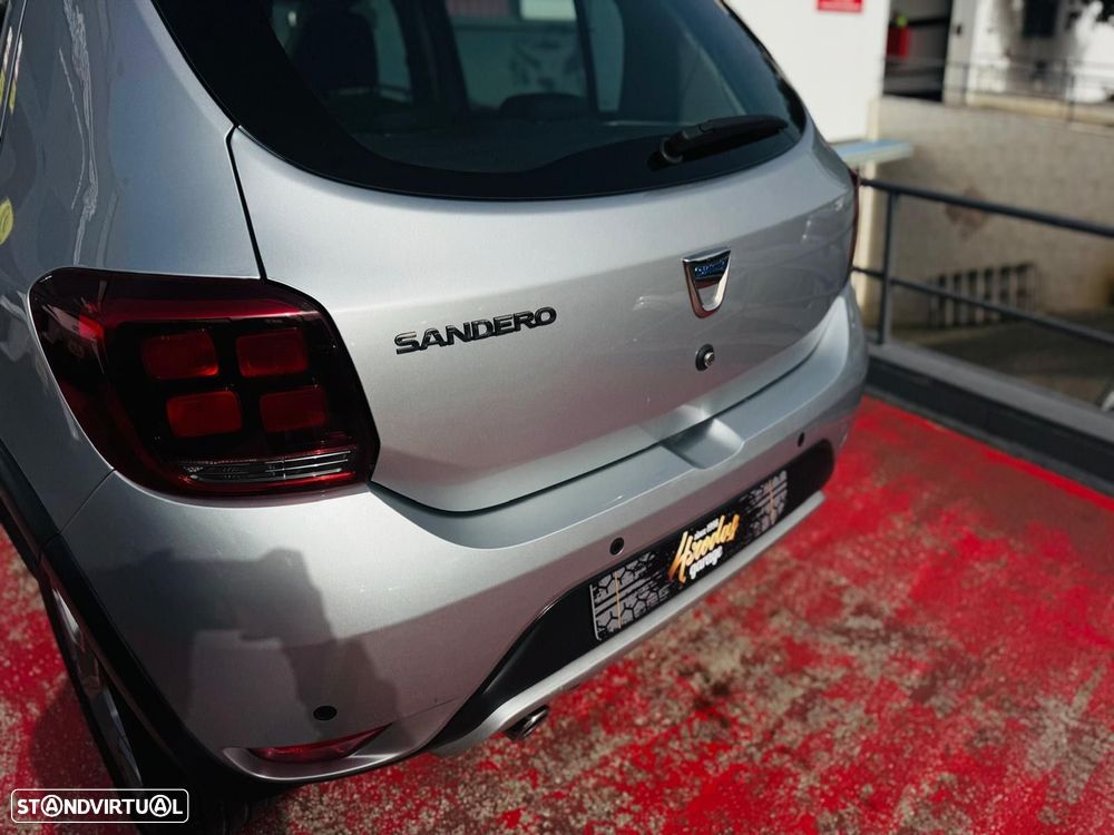 Dacia Sandero 1.5 Blue dCi Stepway - 14