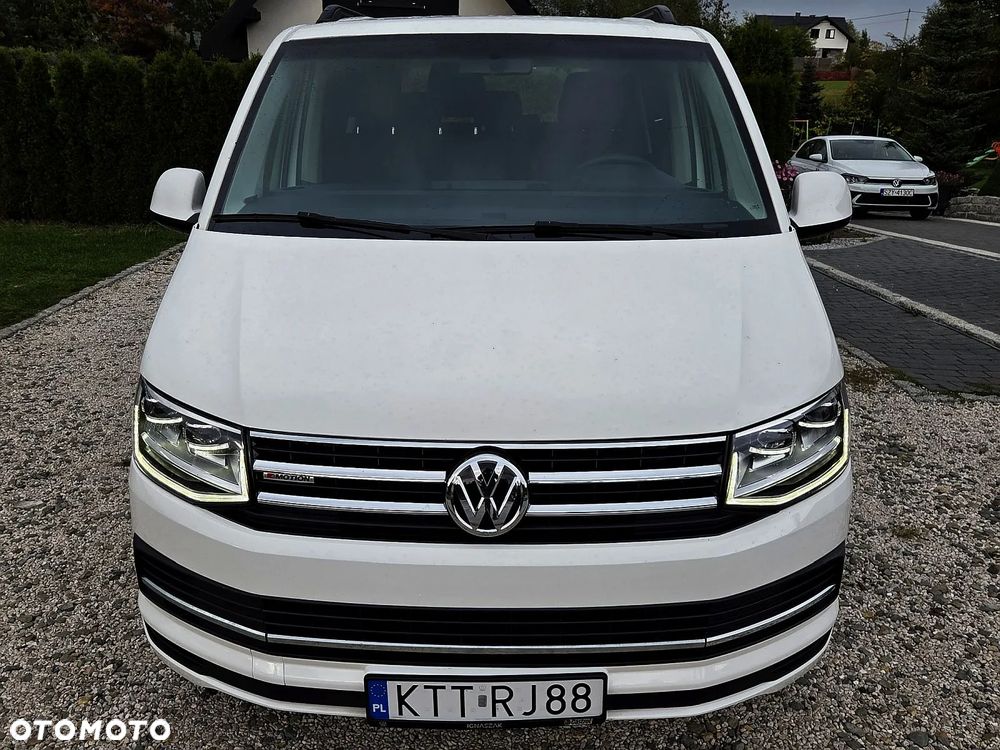 Volkswagen Caravelle 2.0 TDI L2 Trendline 4Motion DSG - 9