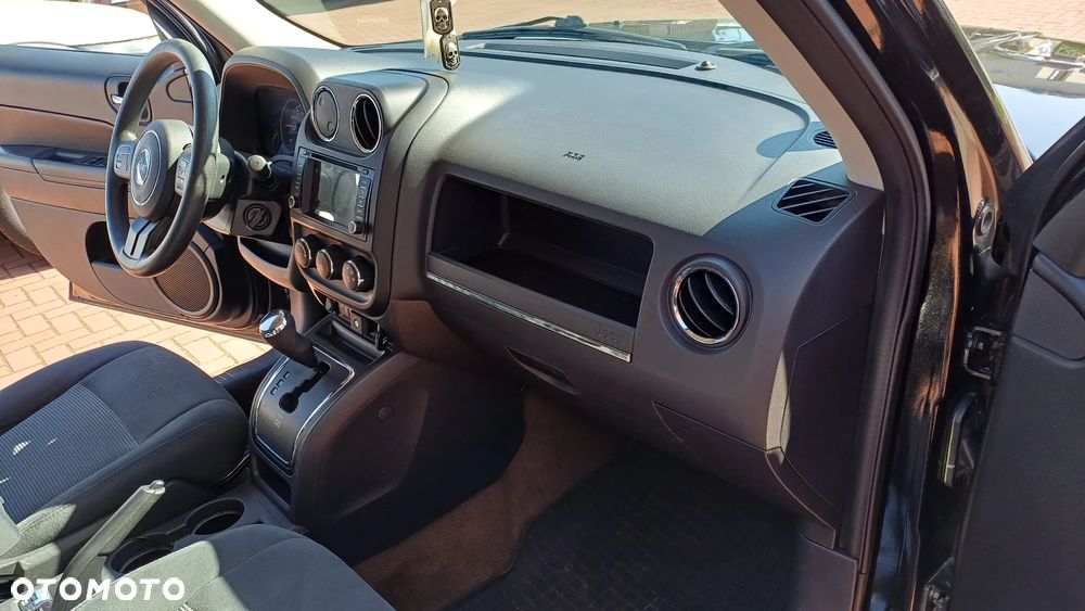 Jeep Patriot - 25