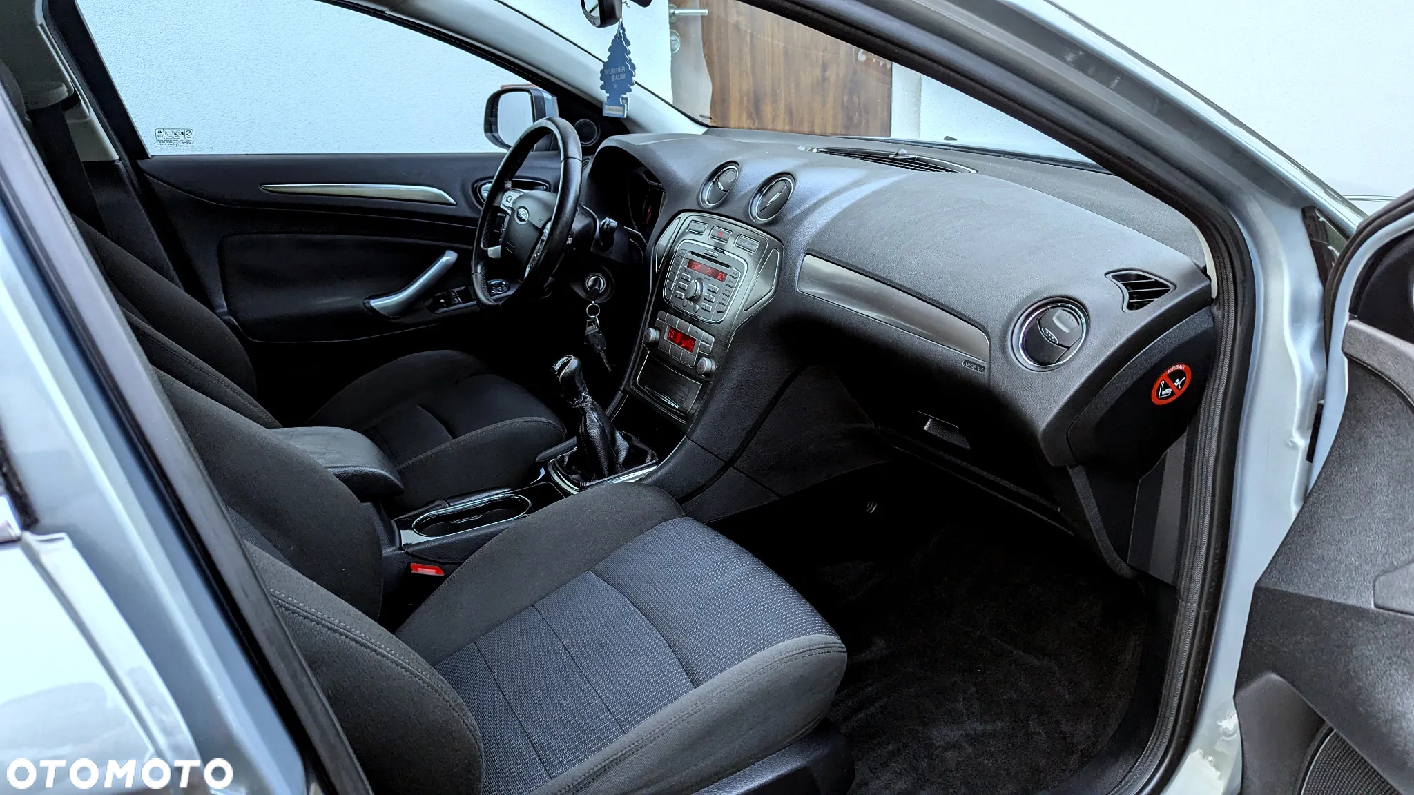 Ford Mondeo 2.0 Platinium X - 11
