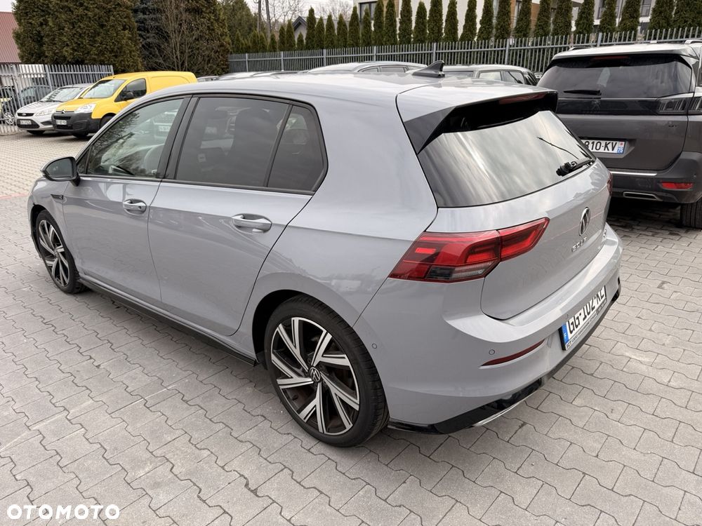 Volkswagen Golf 1.5 eTSI OPF DSG R-Line - 2