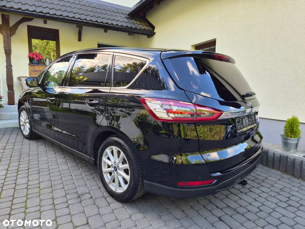 Ford S-Max 2.0 TDCi Titanium PowerShift - 7