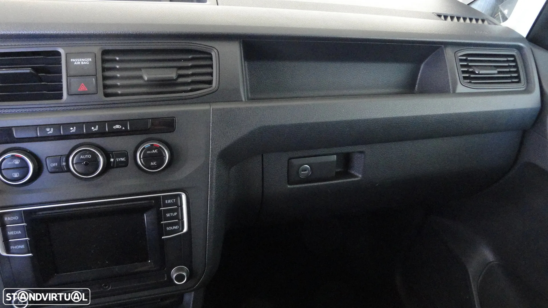 VW CADDY - 14
