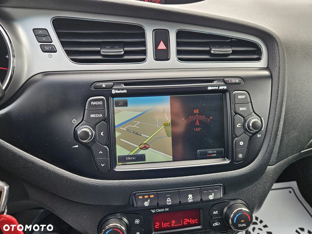 Kia Ceed 1.4 CVVT Dream Team Edition - 22