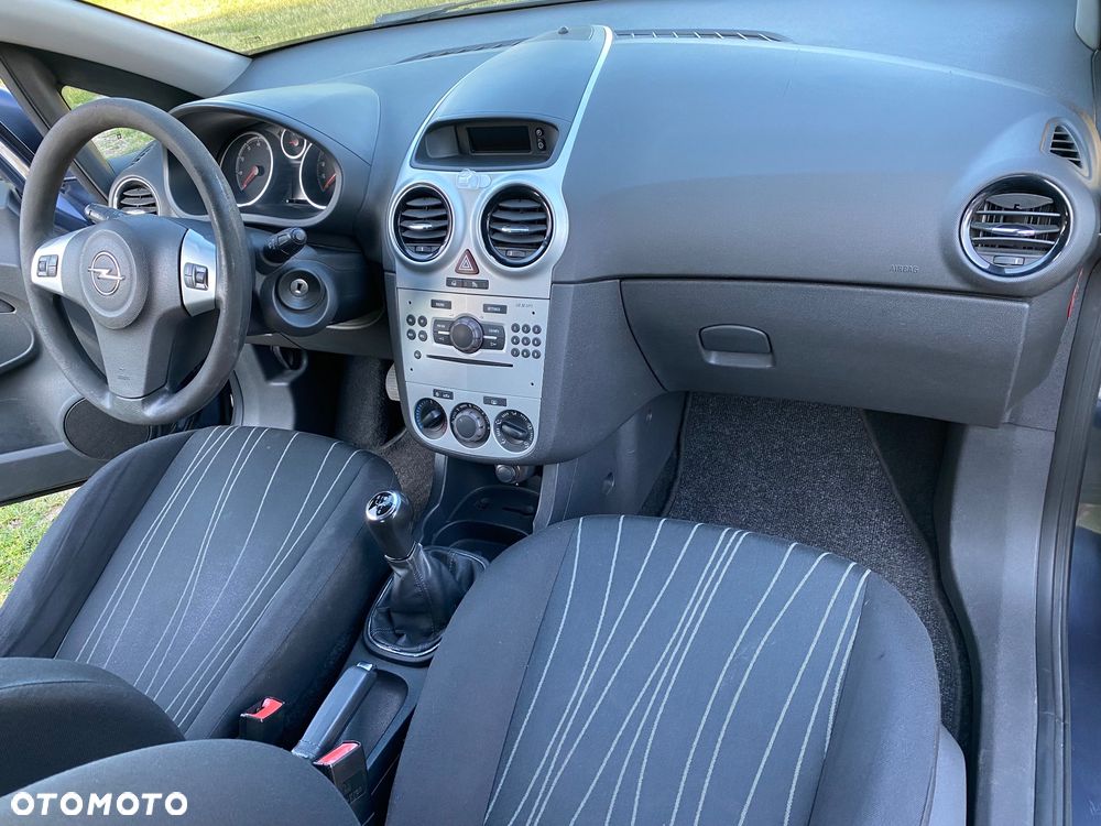 Opel Corsa 1.2 16V Enjoy - 31