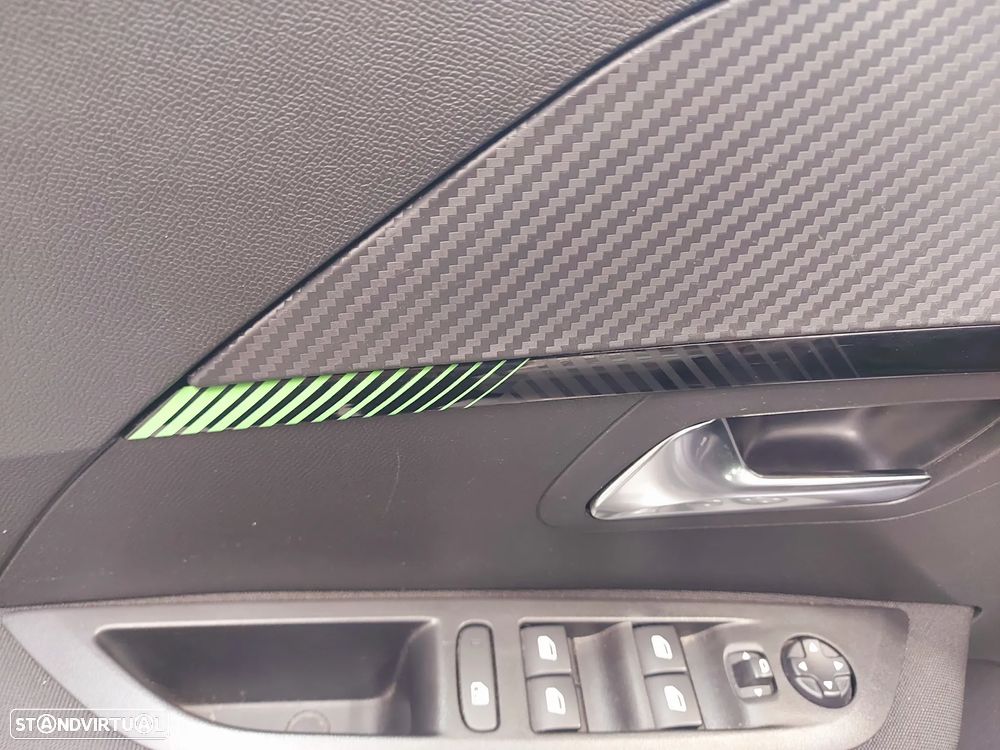 Peugeot 208 1.2 PureTech Active - 27