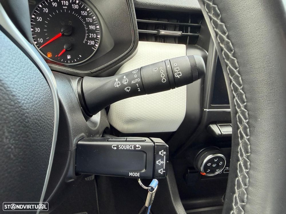 Renault Clio 1.0 TCe Intens Bi-Fuel - 22