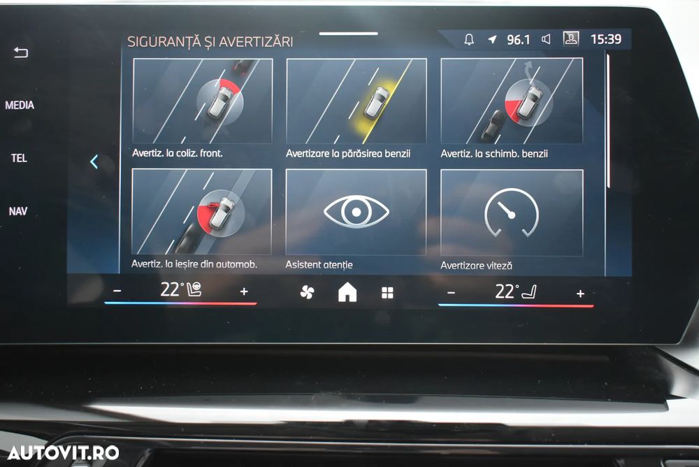 BMW X1 sDrive18d AT - 18