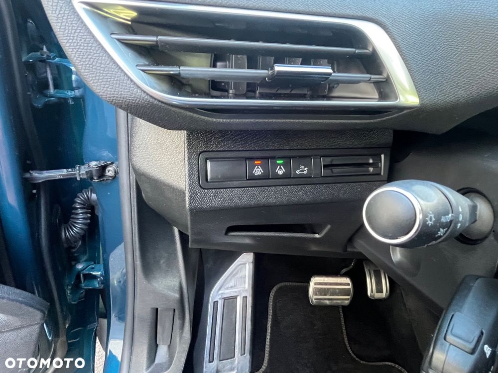Peugeot 5008 1.5 BlueHDi GT S&S EAT8 - 25
