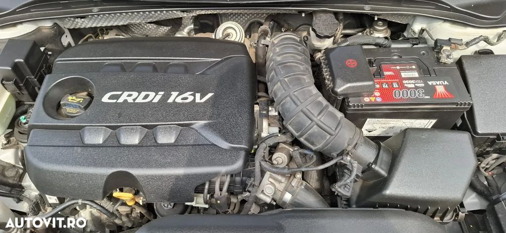 Hyundai i40 i40cw 1.7 CRDi Premium - 8