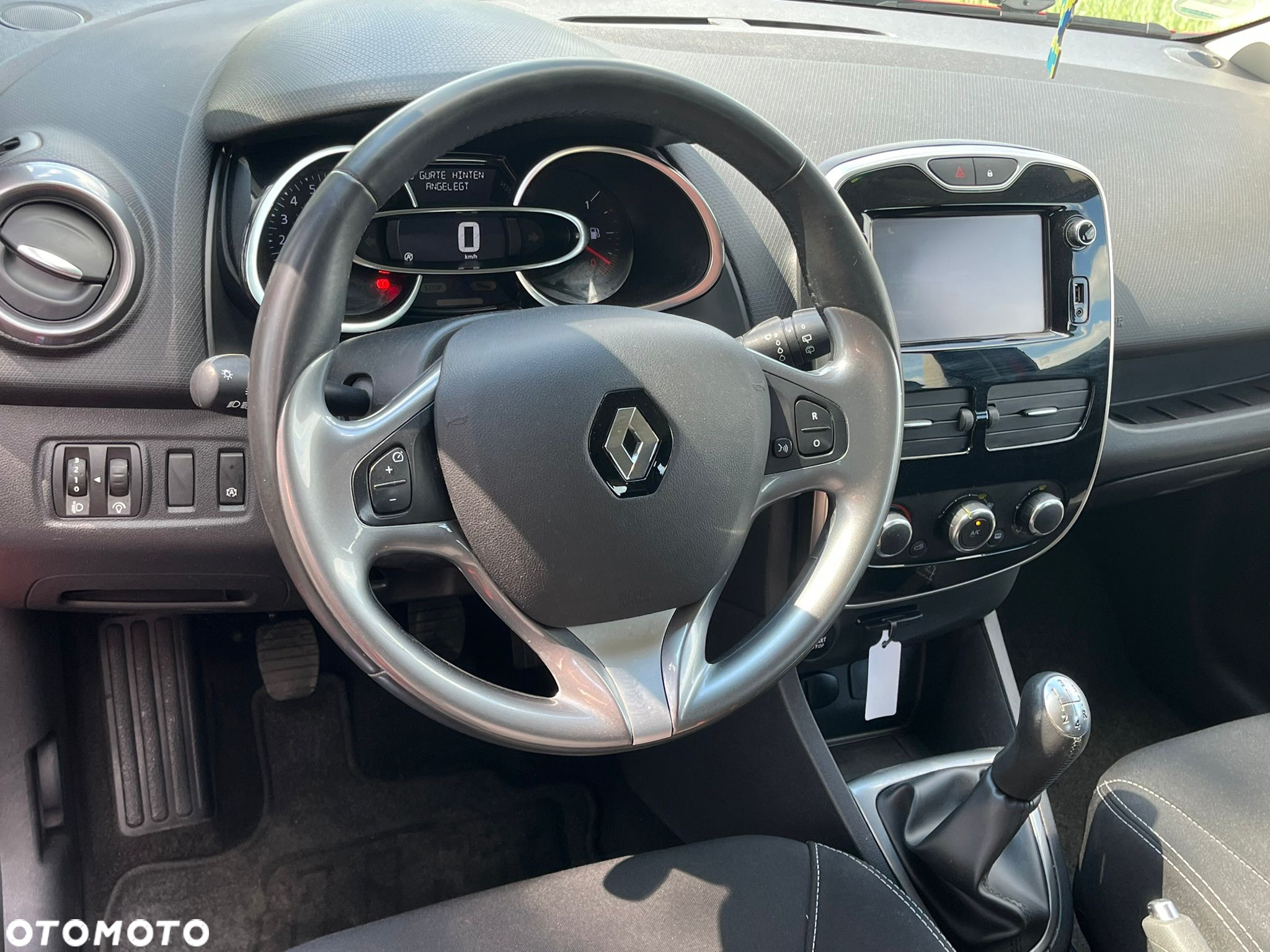 Renault Clio 0.9 Energy TCe Limited - 11