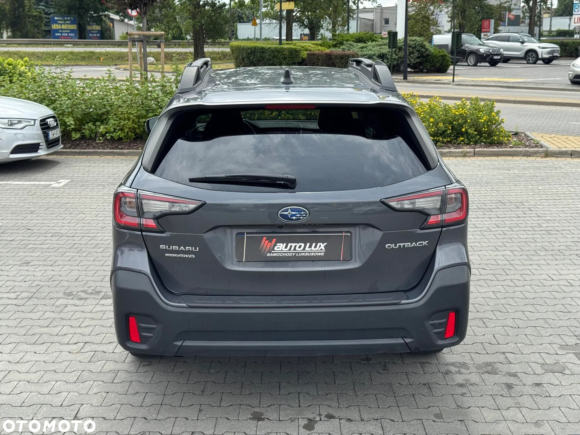 Subaru Outback - 16