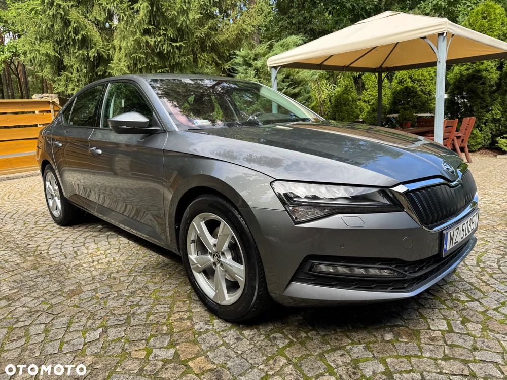 Skoda Superb 1.5 TSI Ambition DSG - 8