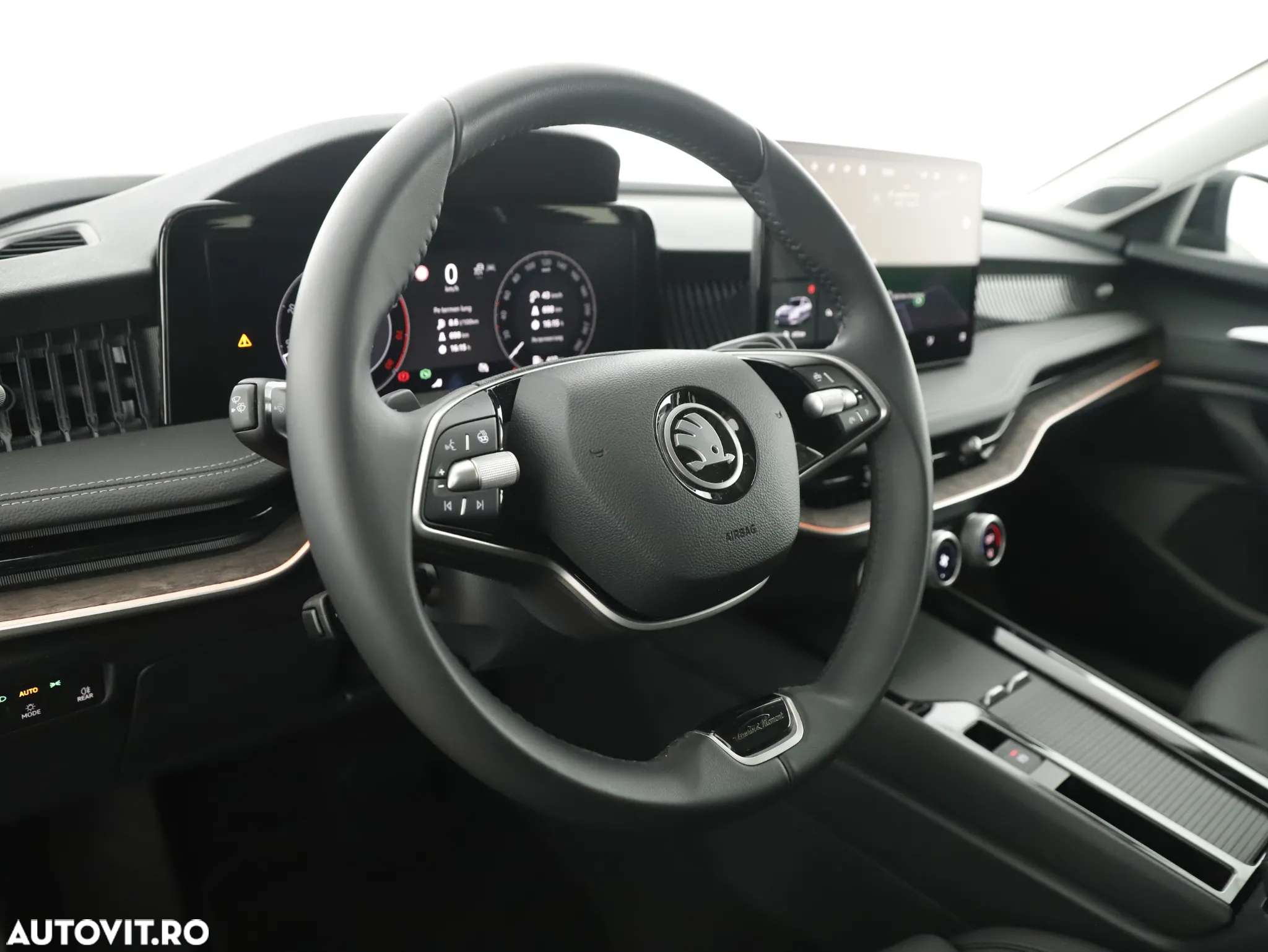 Skoda Superb 1.5 TSI 150 CP DSG MHEV Essence - 12