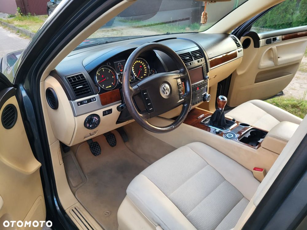 Volkswagen Touareg - 25