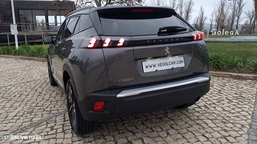 Peugeot 2008 PureTech 130 Allure Pack - 6