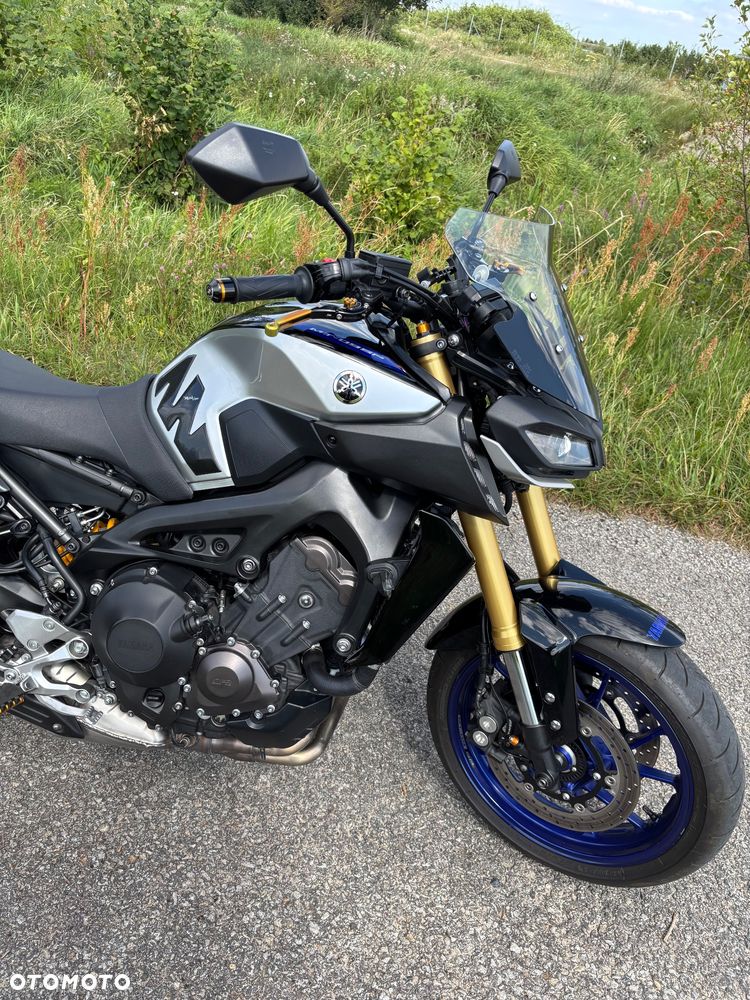 Yamaha MT - 7