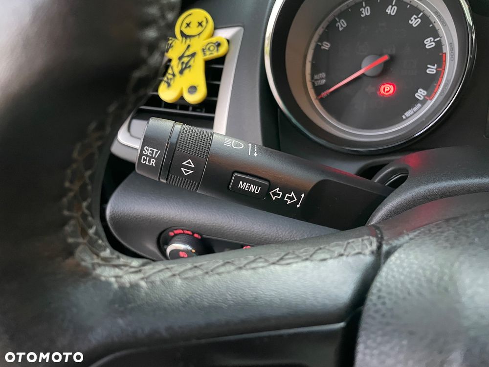 Opel Astra 1.4 Turbo Edition - 14