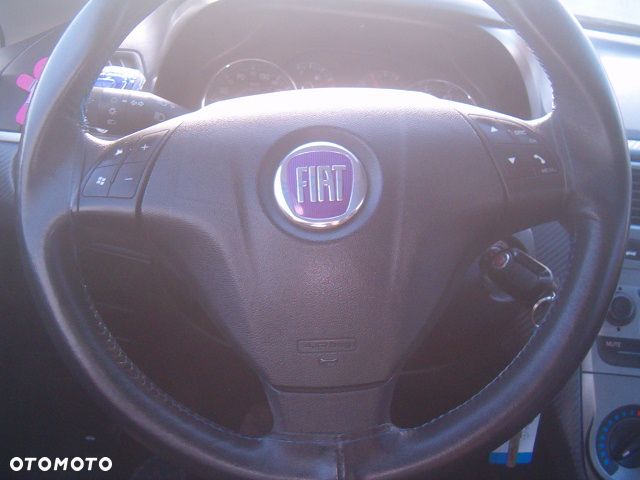 Fiat Punto - 22