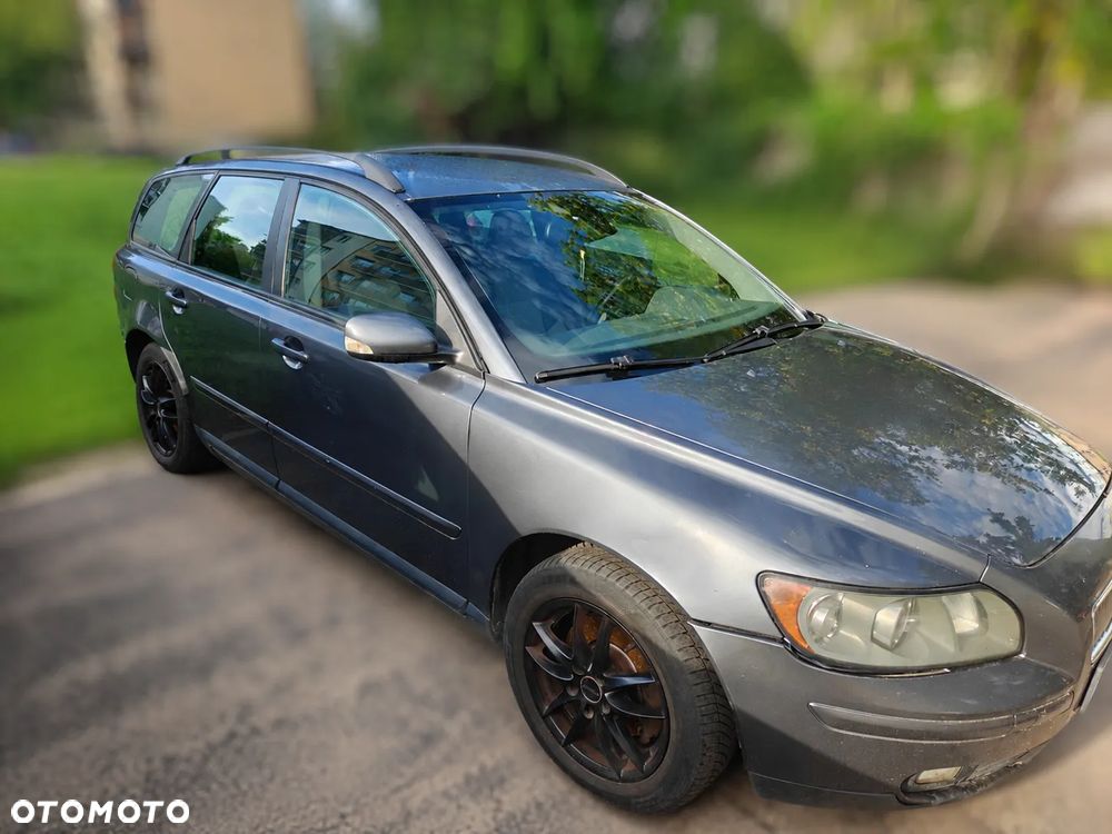Volvo V50 2.0D Momentum - 1