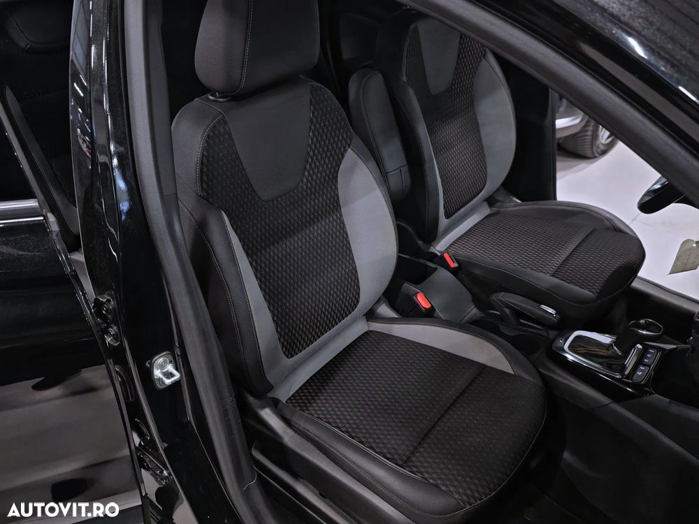 Opel Crossland X 1.2 Start/Stop Innovation Aut. - 27