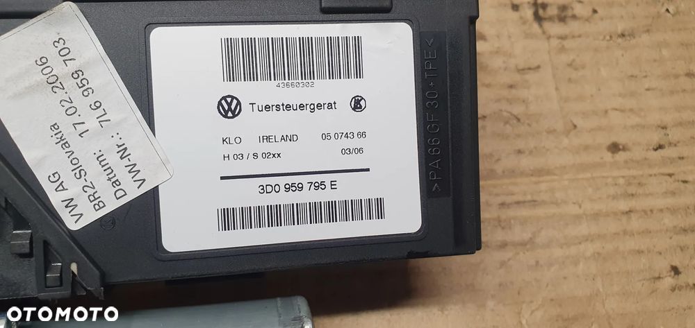 Silniczek szyby lewy tył VW Touareg 3D0959795E 7L0959703 - 5