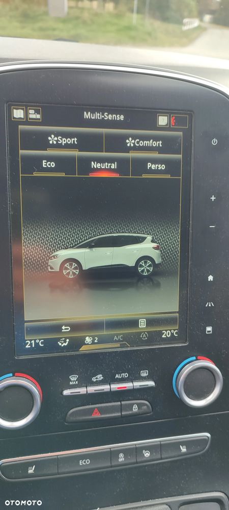 Renault Scenic ENERGY TCe 130 INTENS - 21