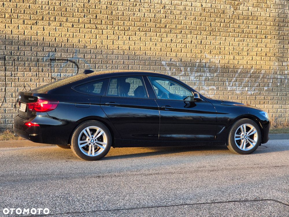 BMW 3GT 320i GPF xDrive - 9