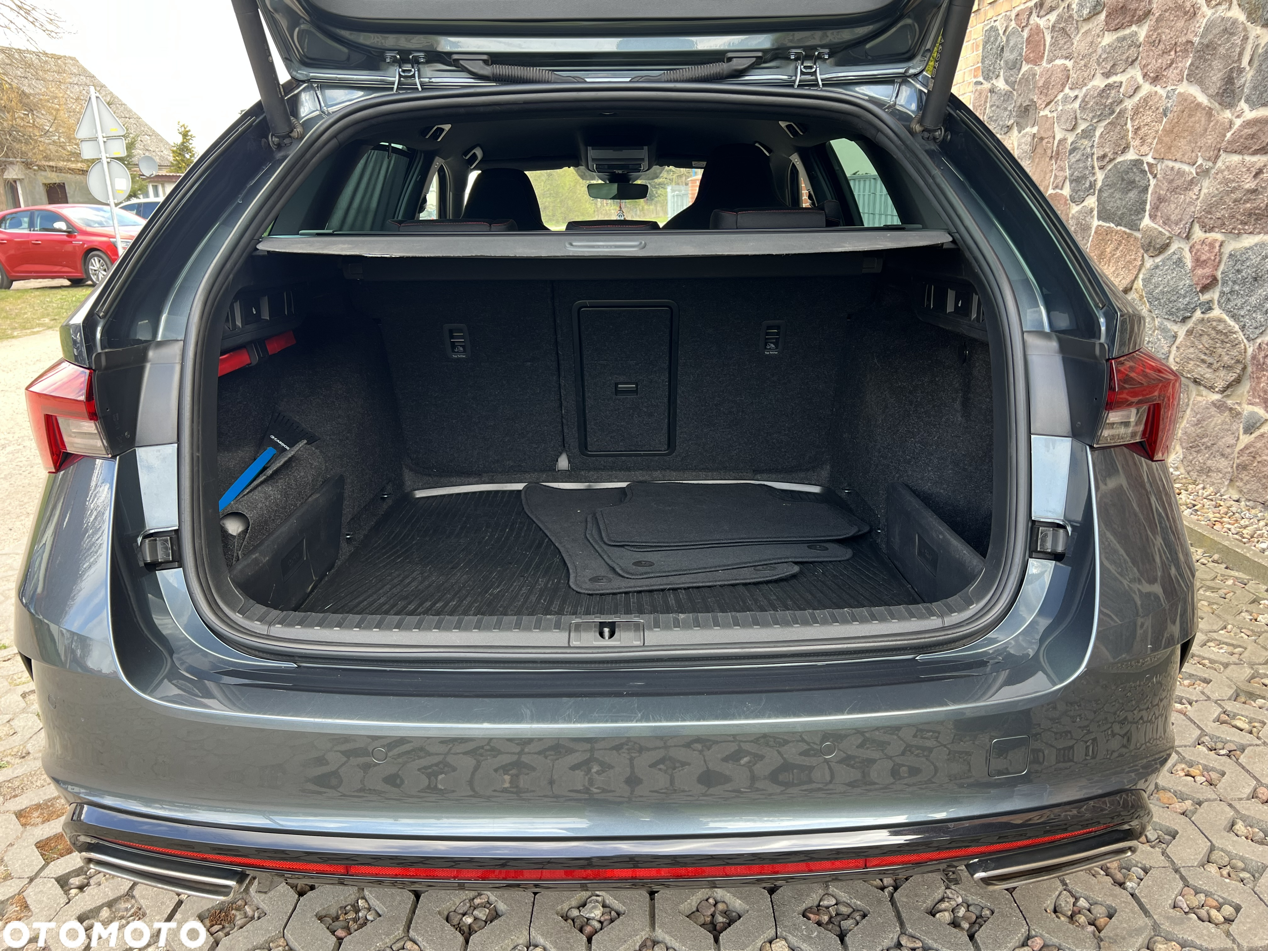 Skoda Octavia 2.0 TSI RS 245 DSG - 21