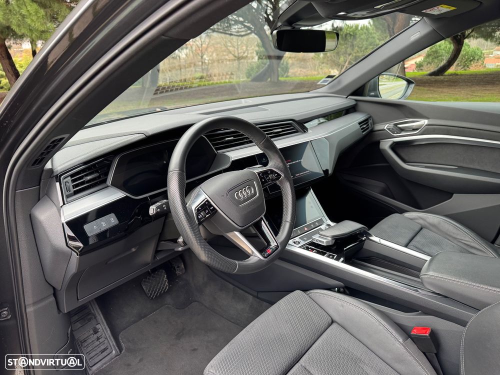 Audi e-tron 55 quattro S line - 8