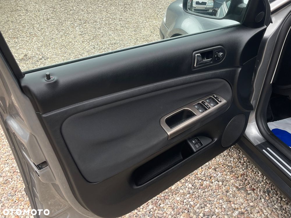 Volkswagen Passat 1.9 TDI - 16