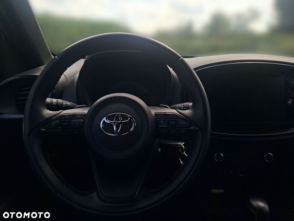 Toyota Aygo X - 16