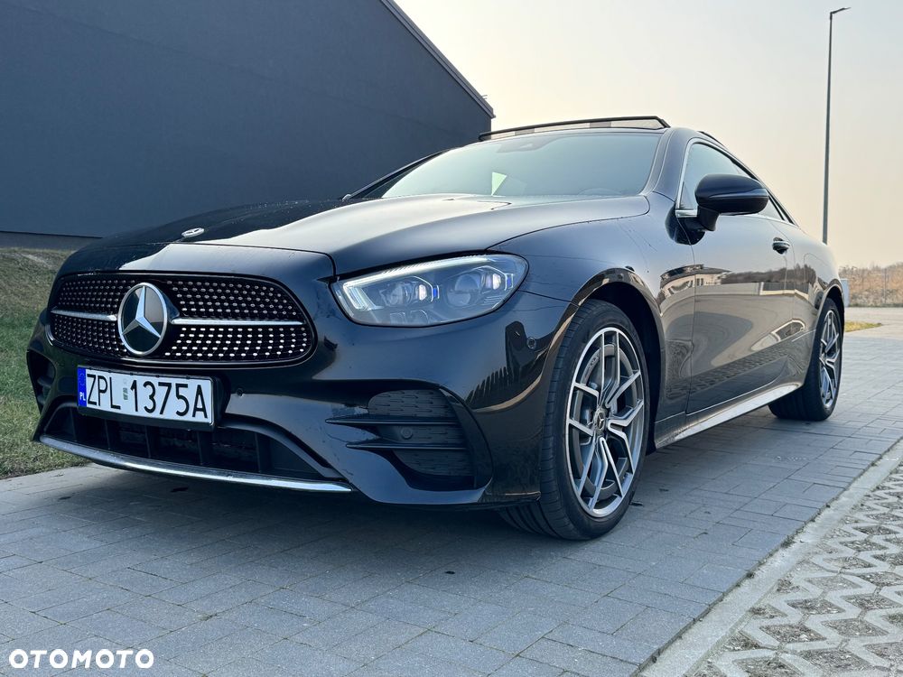 Mercedes-Benz Klasa E 220 d 4Matic 9G-TRONIC AMG Line - 26