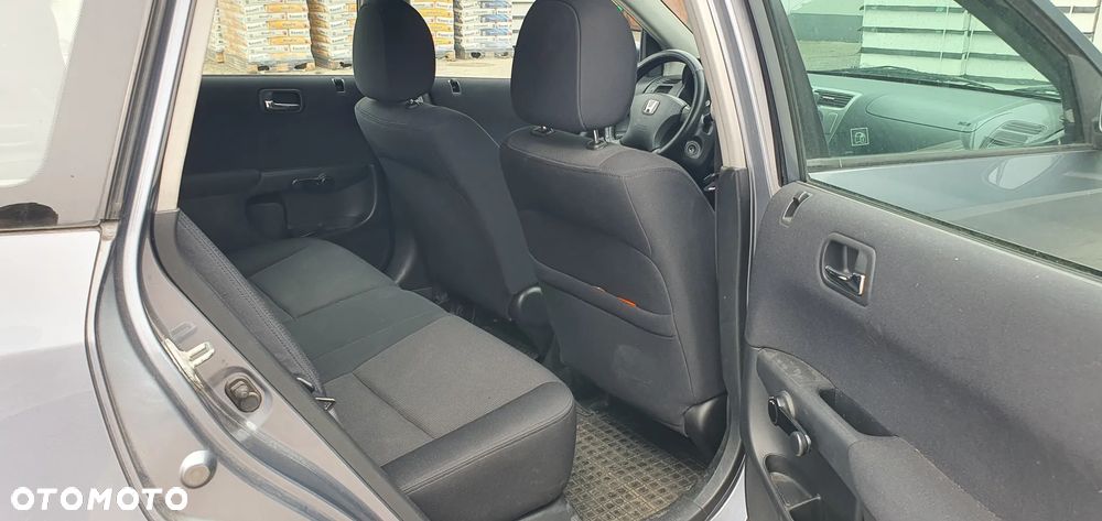 Honda Civic 1.4i S - 33