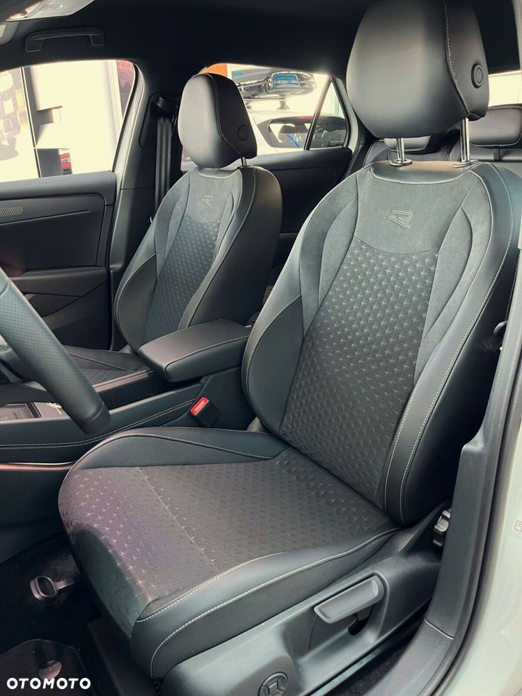 Volkswagen T-Roc 1.5 eTSI R-Line DSG - 7