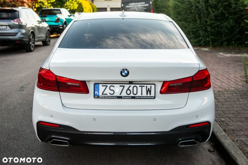 BMW Seria 5 520d xDrive MHEV M Sport sport - 15